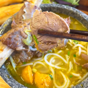 Khóa học nấu bún bò thố đá ngon chuẩn vị để mở quán